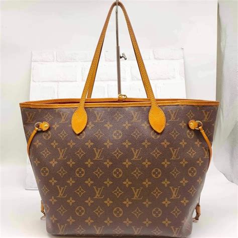 lv m40156